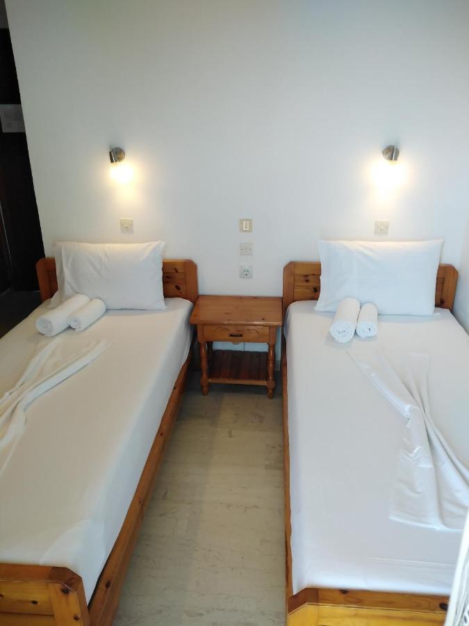Ηotel Della ปาร์กา ภายนอก รูปภาพ
