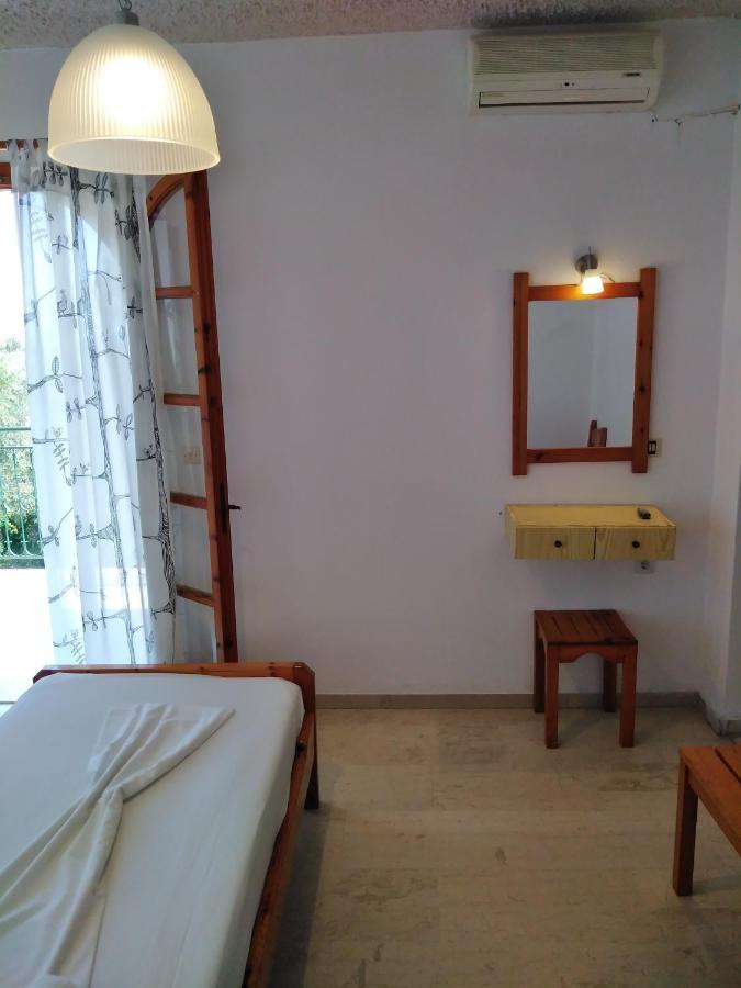 Ηotel Della ปาร์กา ภายนอก รูปภาพ